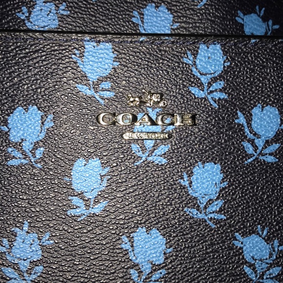 Coach Purse - Picture 2 of 3